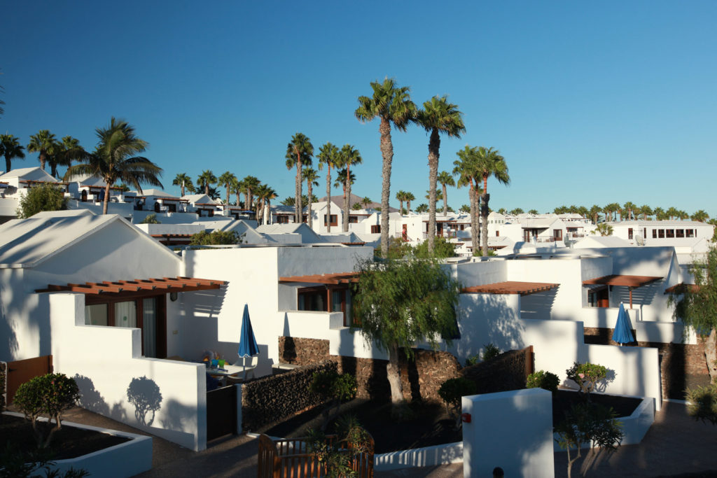 FAMILY-LIFE-Hotel-Flamingo-Beach-Lanzarote